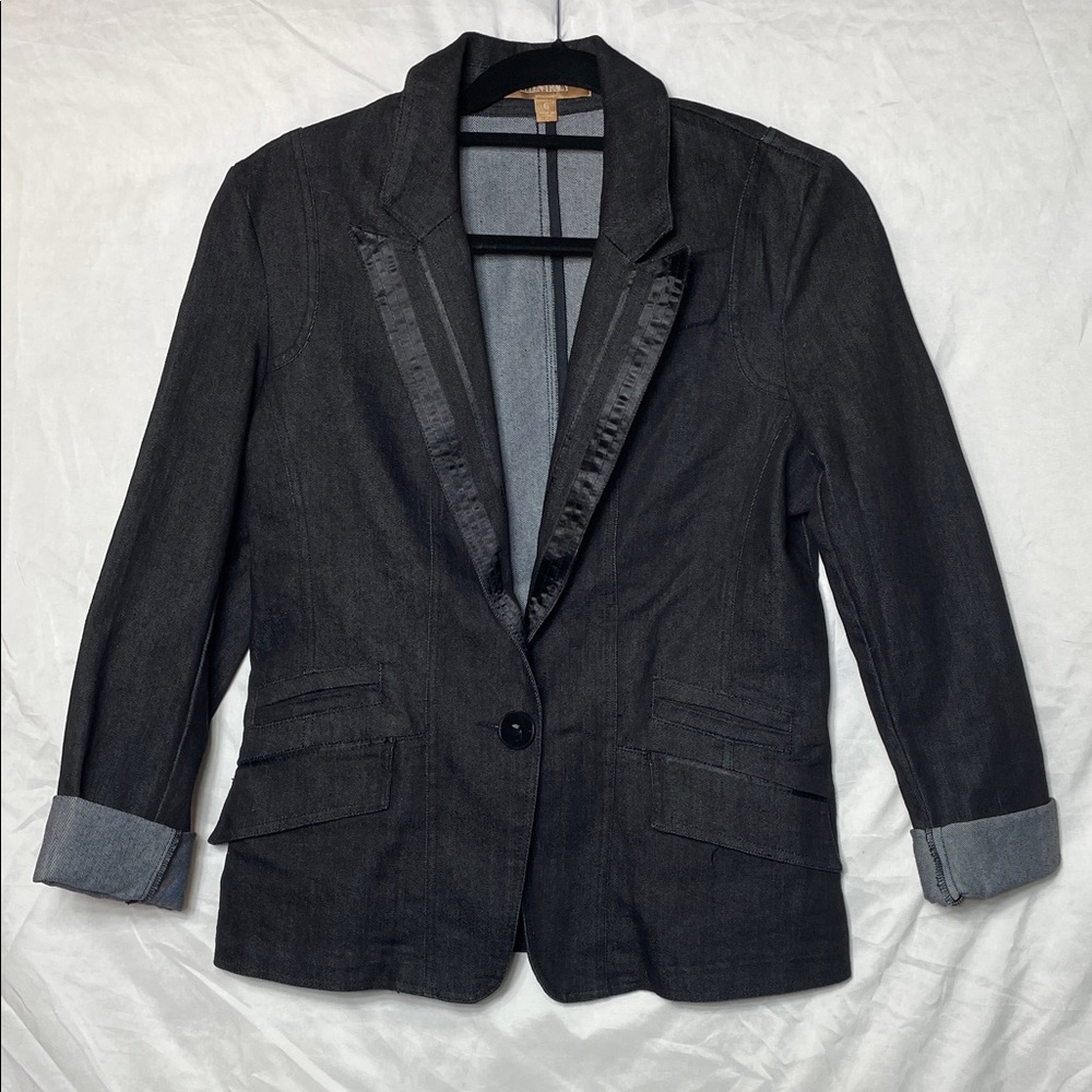 Denim Tuxedo Blazer w/ Satin Lapel & Cute Cuffs in Black by Ellen Tracy, S or 6
